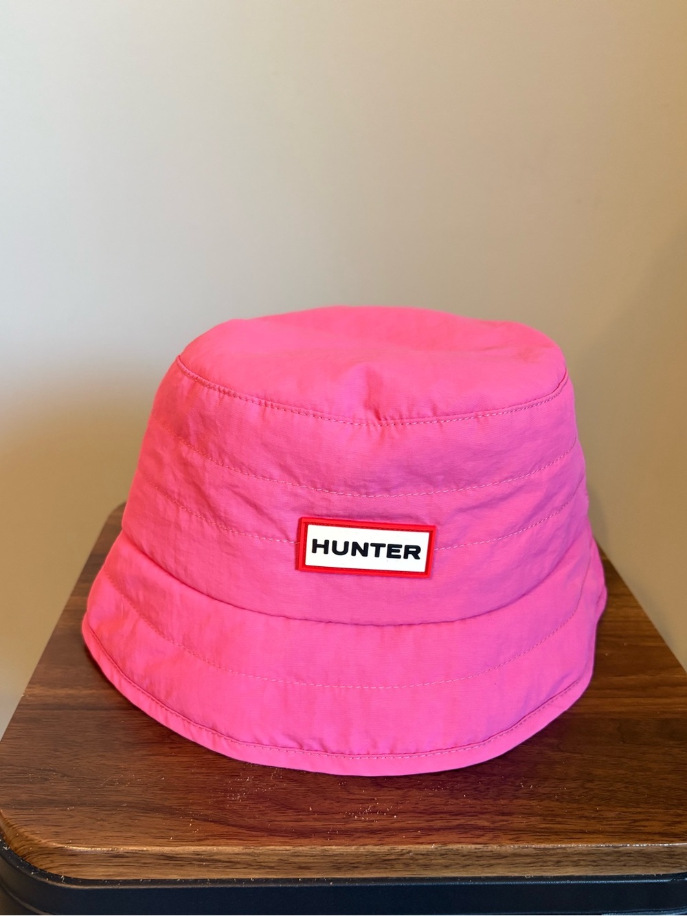Hunter Bright Pink Nylon Bucket Hat – One Size